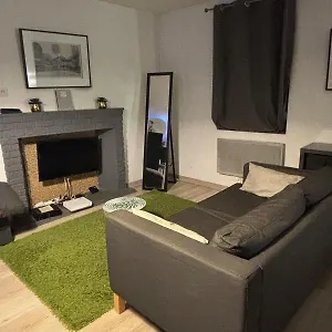 https://magnifique-studio-en-centre-ville-dannecy.hotels-rhonealpes.com